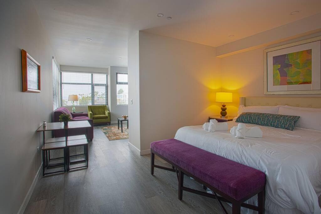 Cali King Size One Bedroom Luxurious Suite In Dtsd San Diego Eksteriør bilde